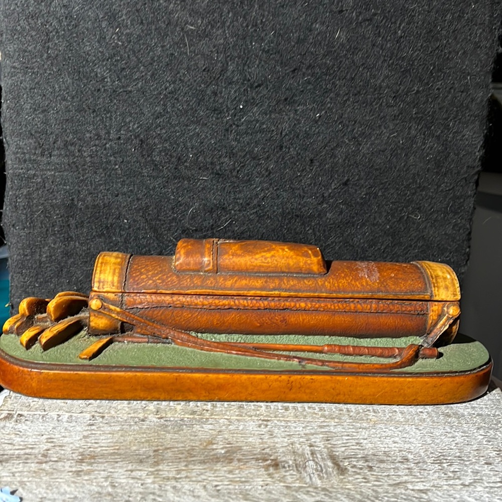 Vintage Enesco Desk Top Pen Holder With Lid Golf Club Bag Resin 2001